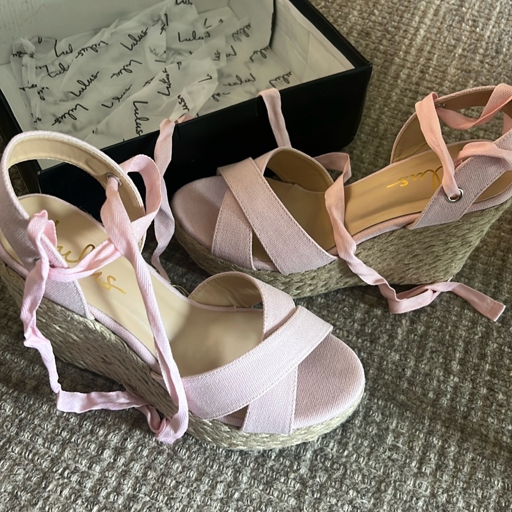 Brand new Lulu shoes
